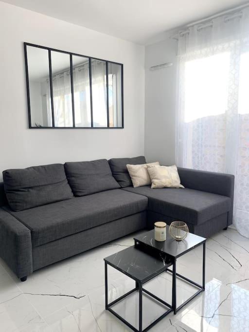 Grand F3 A 30Mn De Paris - Terrasse + Parking Prive Daire Saint-Ouen-l'Aumone Dış mekan fotoğraf